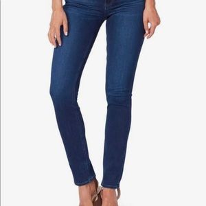 Paige Skyline Skinny Jeans Size 27